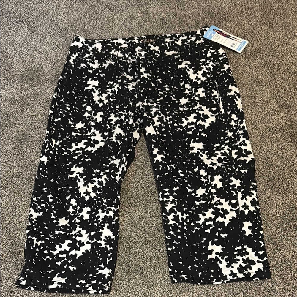 Riders by Lee Monochrome Floral Trousers